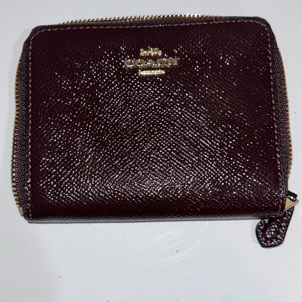 COACH burgundy color Pebble Leather wallet